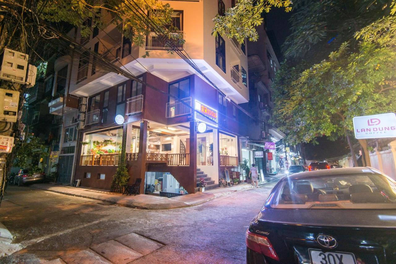 22Housing Hotel & Apartment 81 Linh Lang ハノイ市 エクステリア 写真